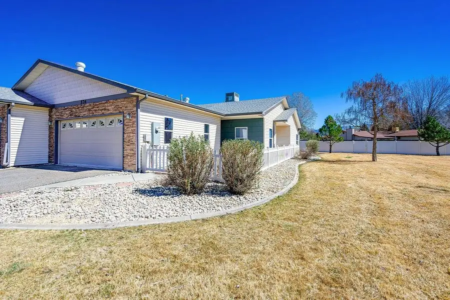 576 Willoughby Street, Grand Junction, CO 81504 - #2