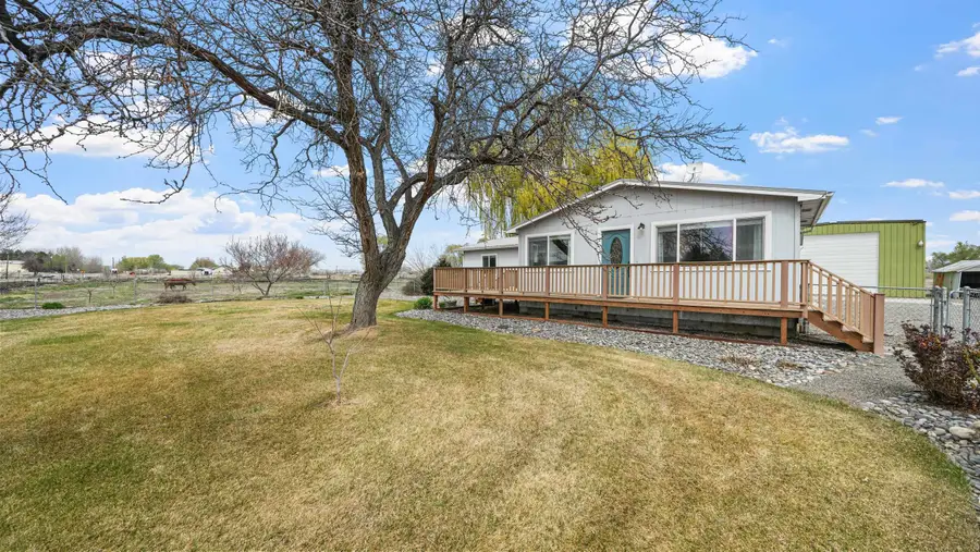 2120 J Road, Grand Junction, CO 81505 - #2