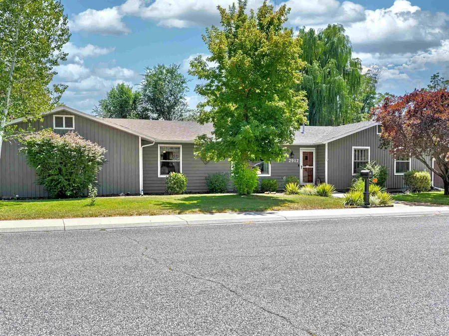2912 Applewood Street, Grand Junction, CO 81506 - #2