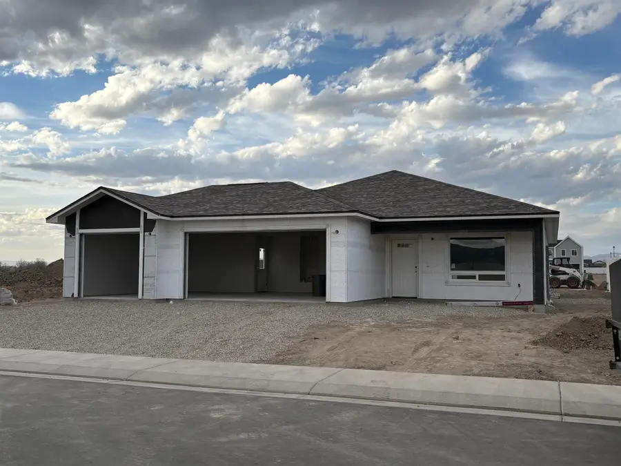 2134 Brookfield Drive, Grand Junction, CO 81505 - #2