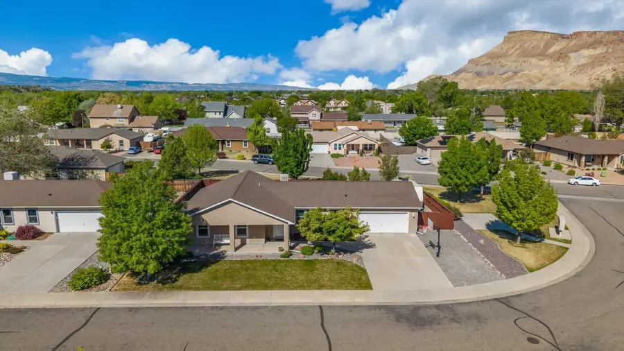 832 Cabernet Drive, Palisade, CO 81526 - #2