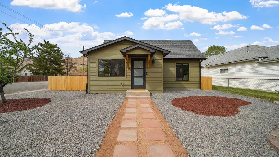 140 W 4th Street, Palisade, CO 81526 - #2
