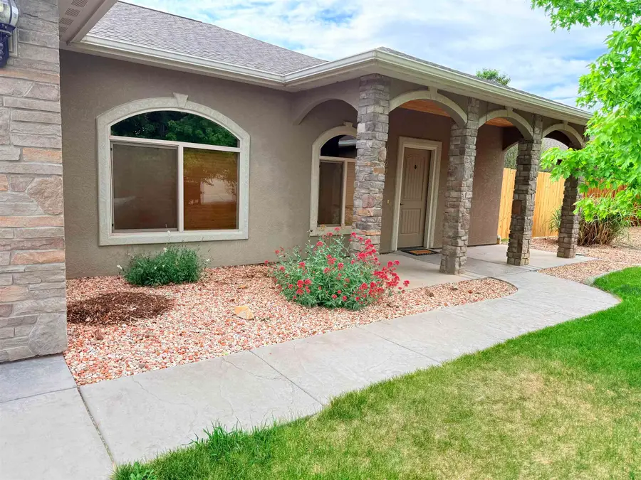 1027 Chinle Court, Fruita, CO 81521 - #2
