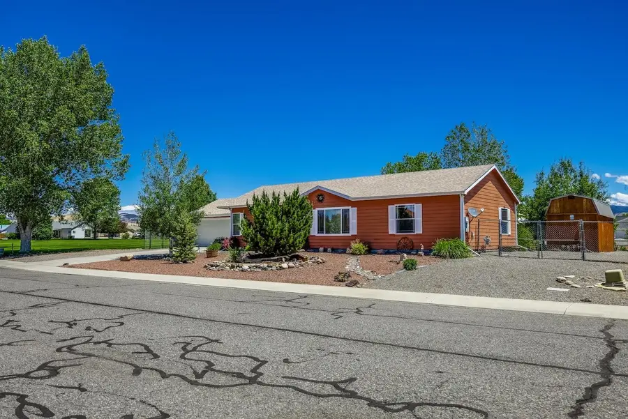 633 Golden Drive, Montrose, CO 81401 - #2