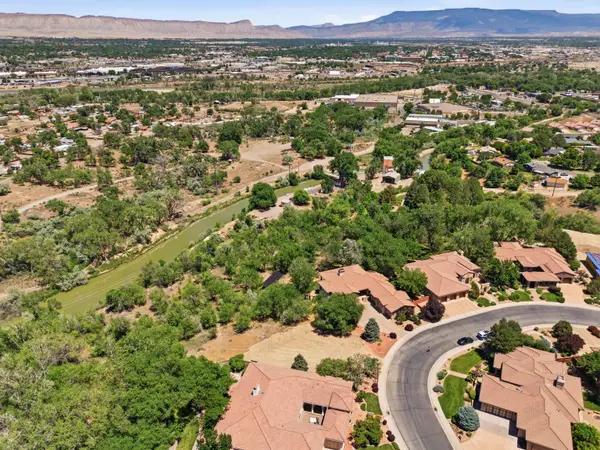 432 High Pointe Circle, Grand Junction, CO 81507