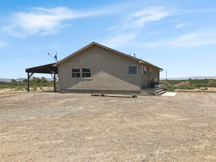 1665 17 Road, Loma, CO 81524 - #3