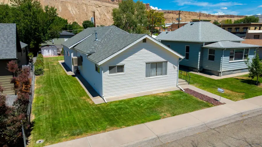 132 W 4th Street, Palisade, CO 81526 - #2