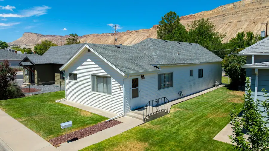 132 W 4th Street, Palisade, CO 81526 - #3