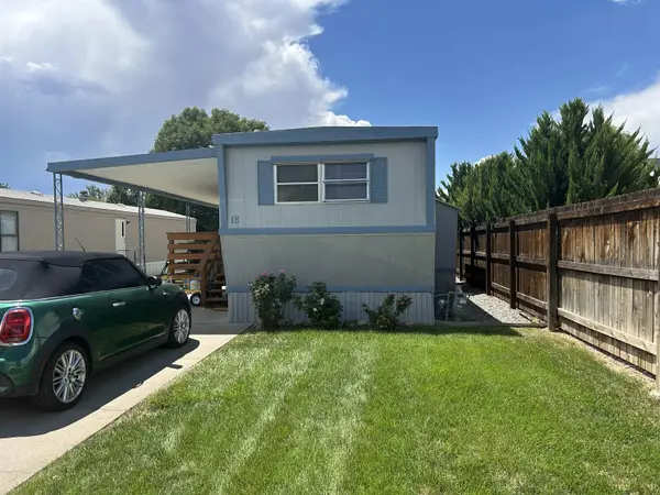 105 E 8th Street #18, Palisade, CO 81526