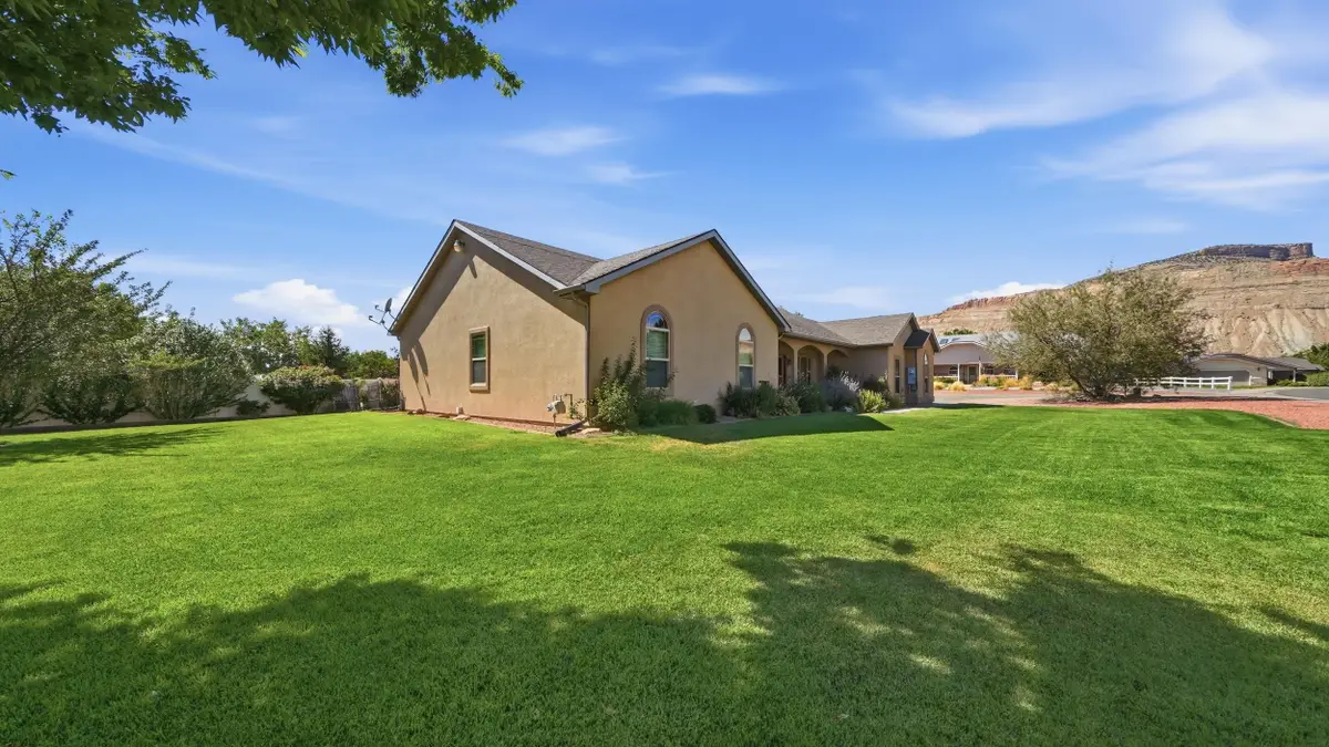 830 Lincoln Court, Palisade, CO 81526 - #1
