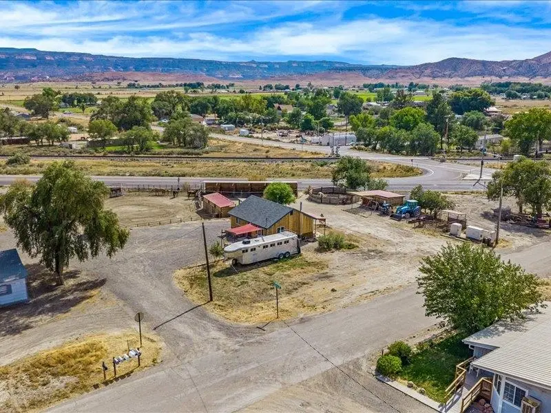 1305 M 1/4 Road, Loma, CO 81524 - #3