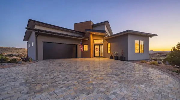 2330 W Ridges Boulevard, Grand Junction, CO 81507