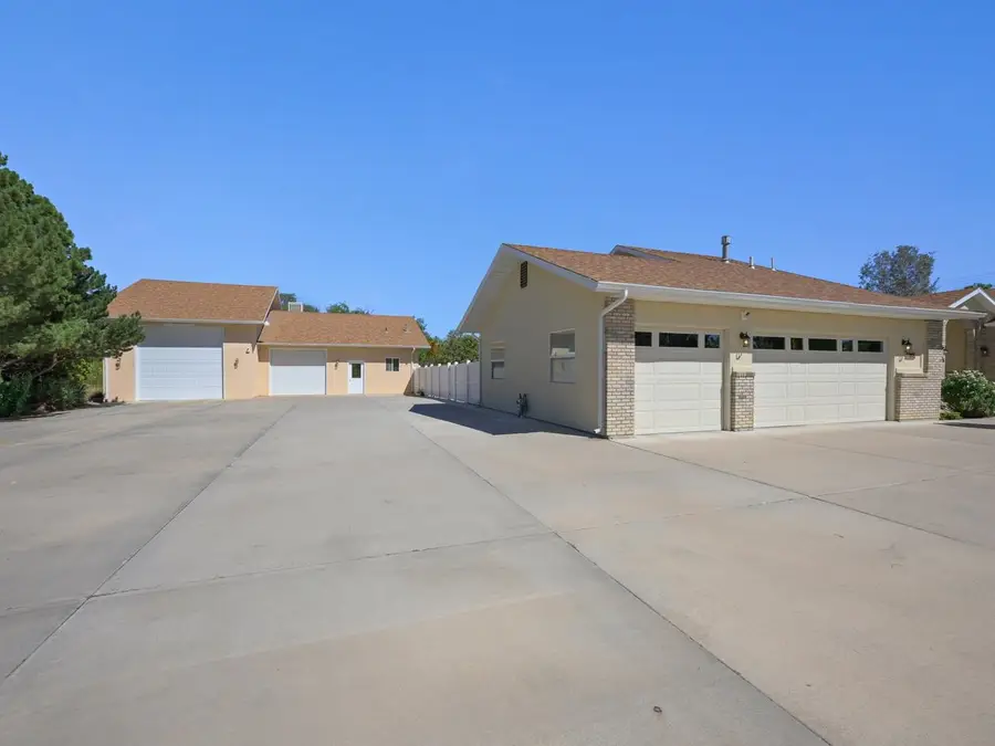895 26 1/2 Road, Grand Junction, CO 81506 - #2