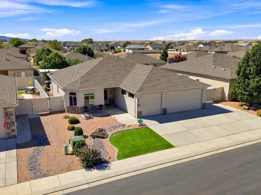 673 Strathearn Drive, Grand Junction, CO 81504 - #2