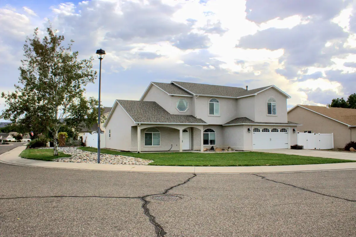 928 Dee Ann Street, Fruita, CO 81521 - #1