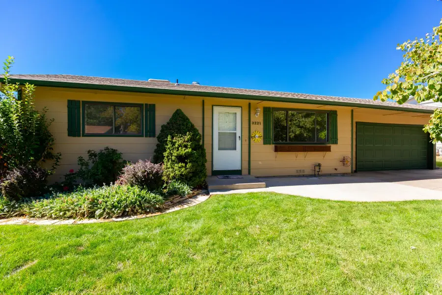 2221 N 17th Circle, Grand Junction, CO 81501 - #2