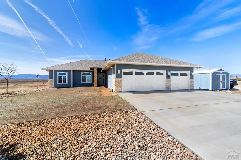 2581 Greenhorn View Dr, Pueblo West, CO 81007 - Image #1
