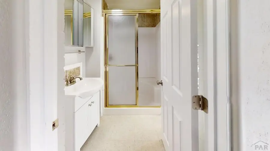 1626 E Routt Ave, Pueblo, CO 81004 - #2