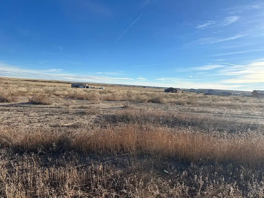 678 N Limon Dr, Pueblo, CO 81007 - Image #3