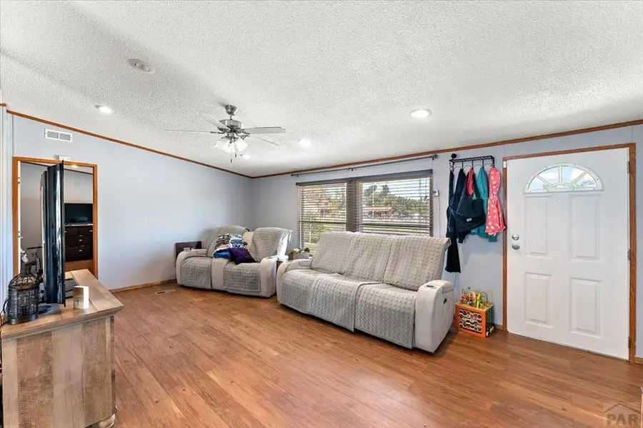 920 E 14th St, La Junta, CO 81050 - #2