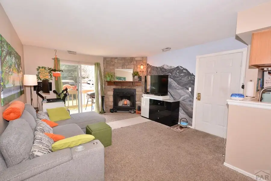 846 Tenderfoot Hill Rd #104, Colorado Springs, CO 80906 - Image #2