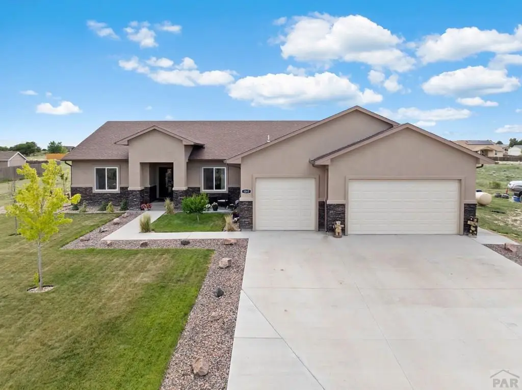 1087 S Greenway Dr, Pueblo West, CO 81007 - Image #1