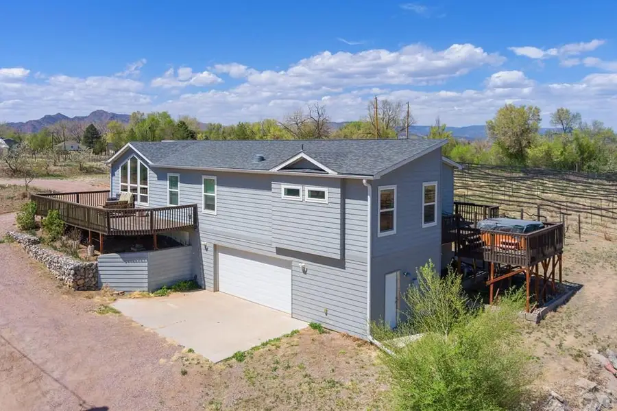 1704 Willow St, Canon City, CO 81212 - #2