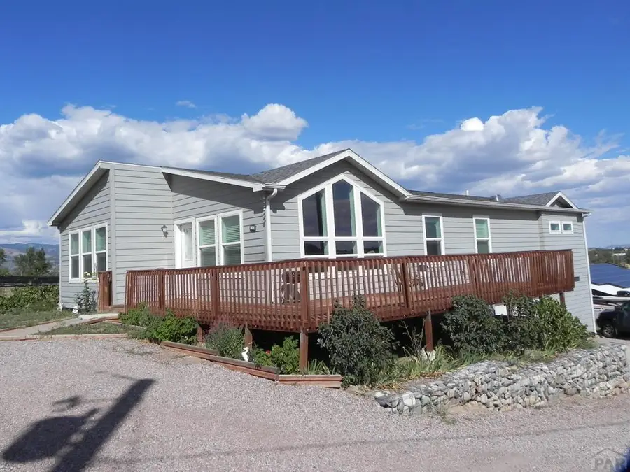 1704 Willow St, Canon City, CO 81212 - #3