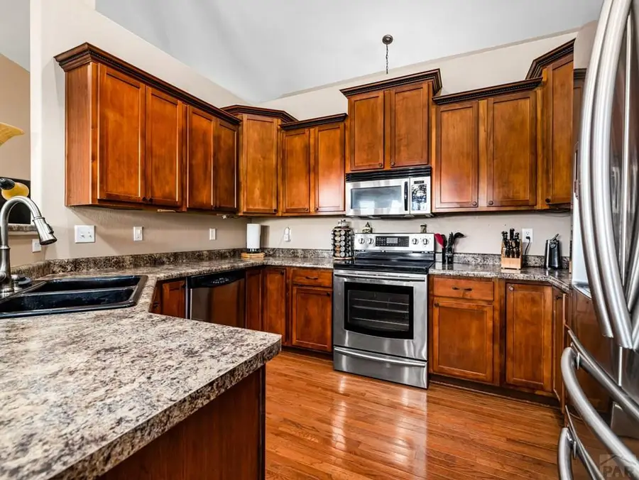 553 S Saunders Dr, Pueblo West, CO 81007 - #2