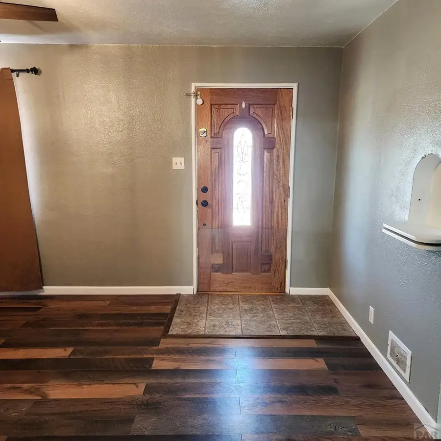 3016 Vail Ave, Pueblo, CO 81005 - #3