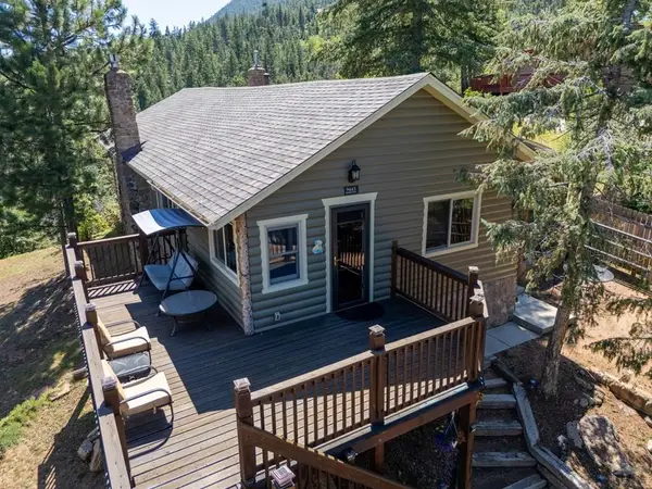 9445 Mohawk Tr, Cascade, CO 80809