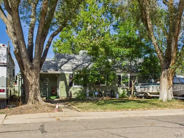 115 Kenwood Dr, Pueblo, CO 81004