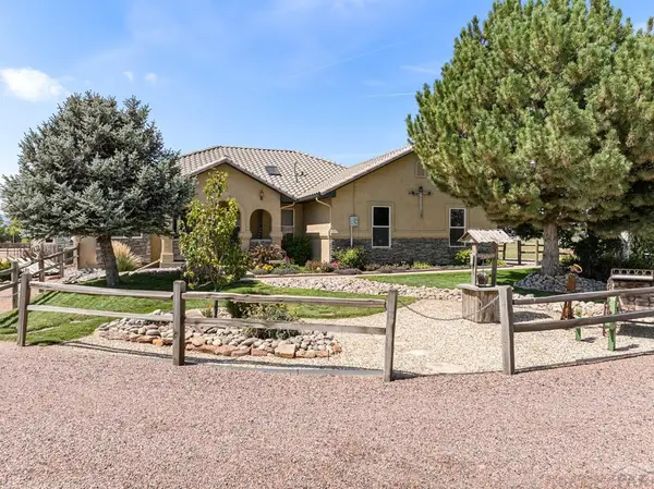 1675 M St, Penrose, CO 81240