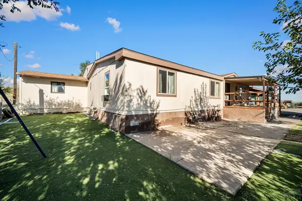 5320 E Red Creek Springs Rd, Pueblo, CO 81005