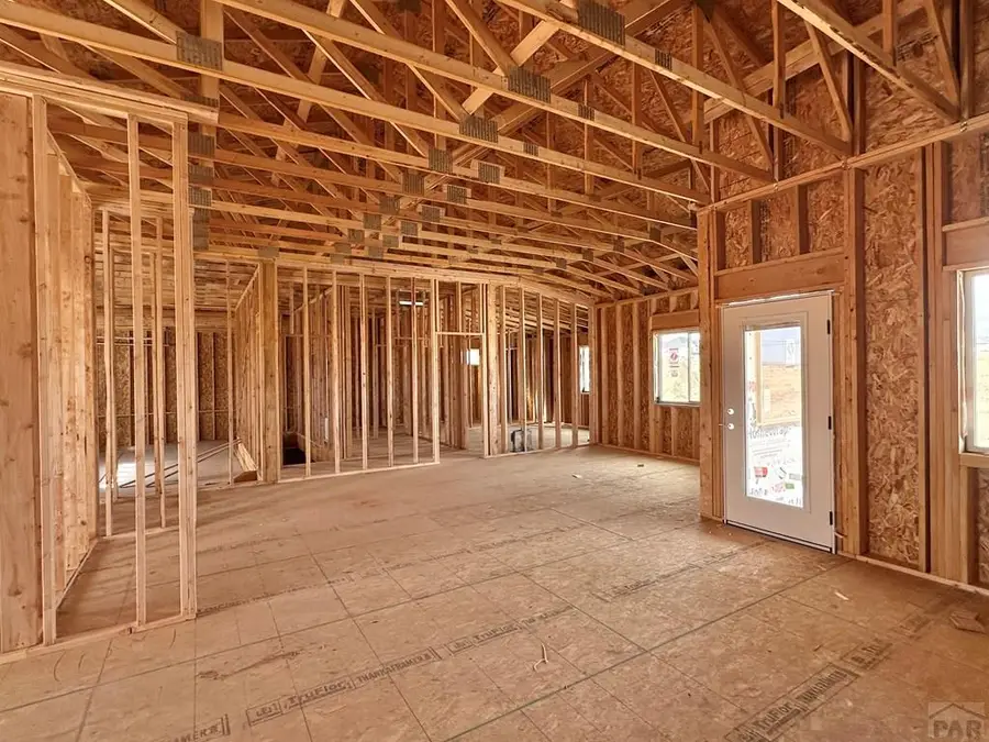 927 E Moonbeam Dr, Pueblo West, CO 81007 - Image #2