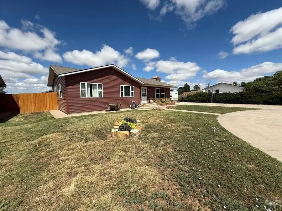213 S Kansas St, Walsh, CO 81090 - Image #2