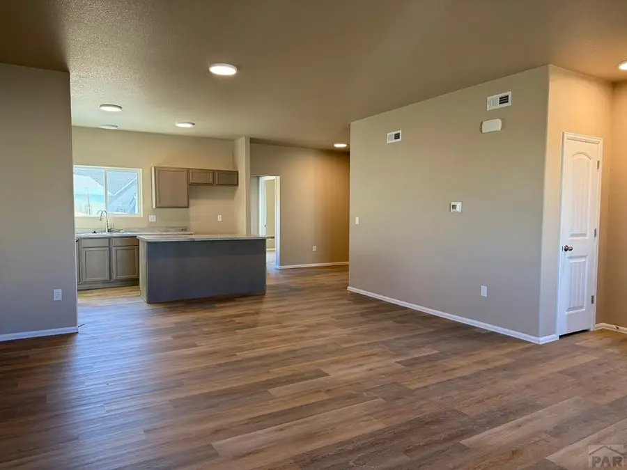 6220 Sawyer Ridge Dr., Pueblo, CO 81008 - Image #3