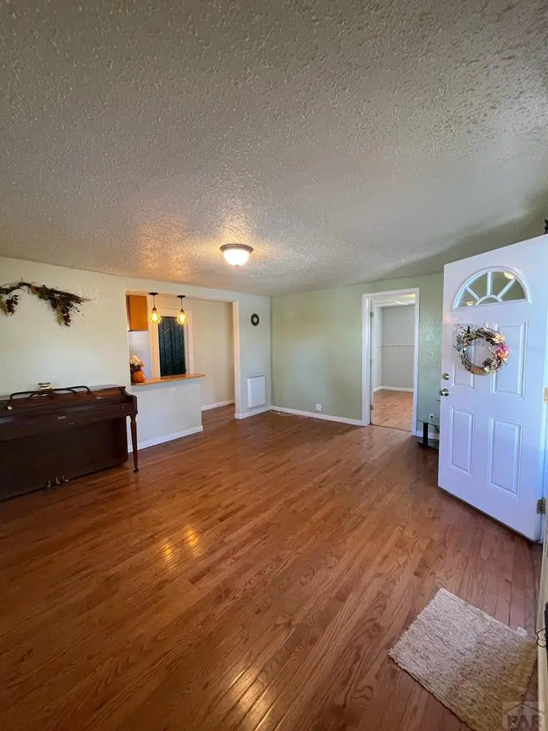 718 Brown Ave, Pueblo, CO 81004 - Image #2