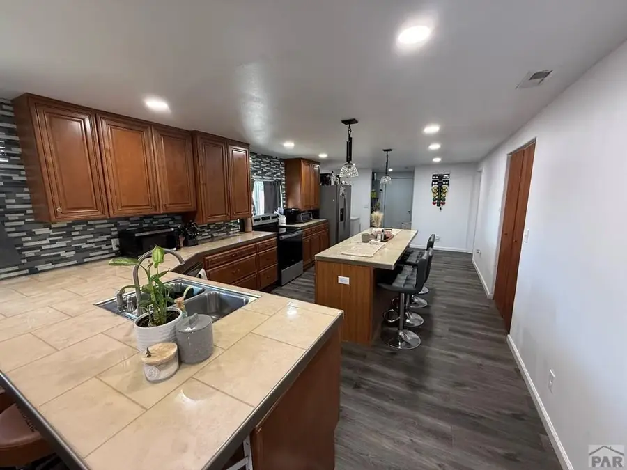 1209 S 9th St, Lamar, CO 81052 - Image #2