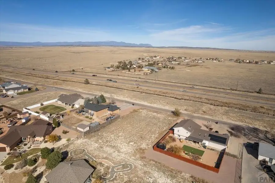 296 W Calle De Camelia Dr, Pueblo West, CO 81007 - Image #2