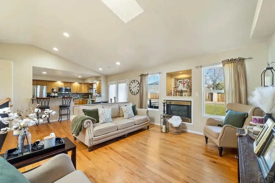 190 S Circle Dr, Pueblo West, CO 81007 - Image #2