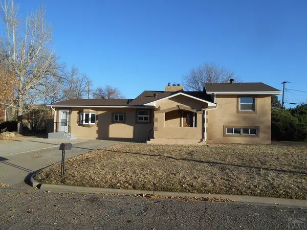 15 Circle Dr, La Junta, CO 81050