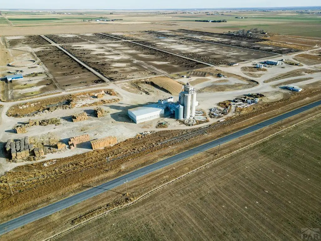 38252 County Rd 8, Lamar, CO 81052 - #1