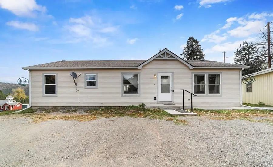 8906 Grand Ave, Beulah, CO 81023 - Image #2