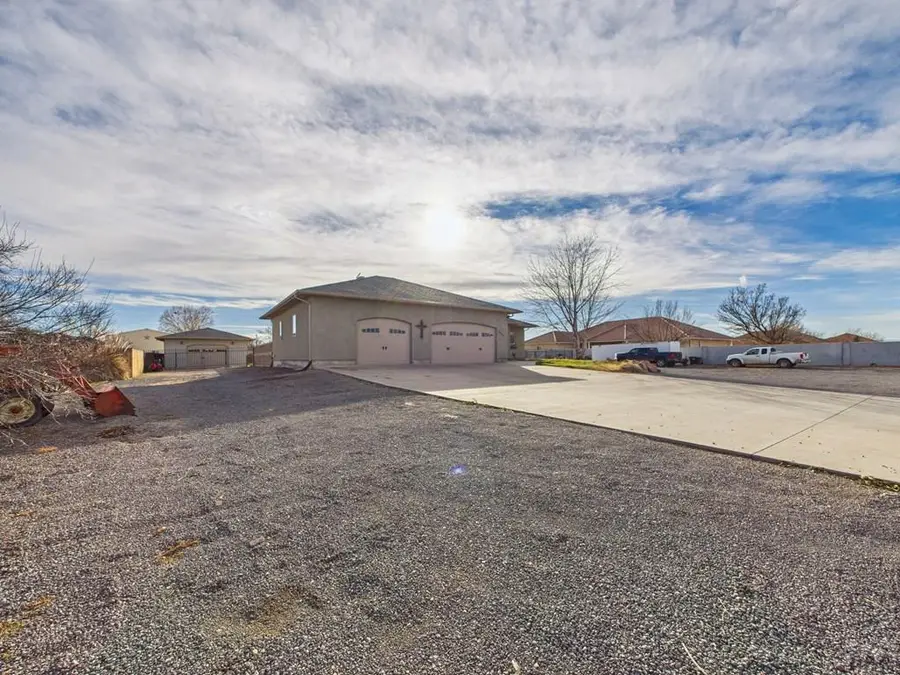 2084 Iris Rd, Pueblo, CO 81006 - Image #3