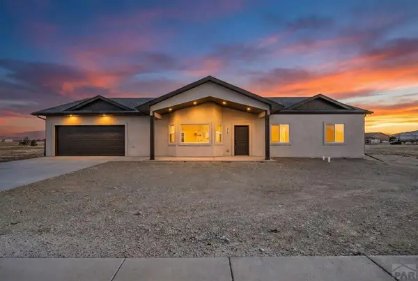 576 E Earl Dr, Pueblo West, CO 81007