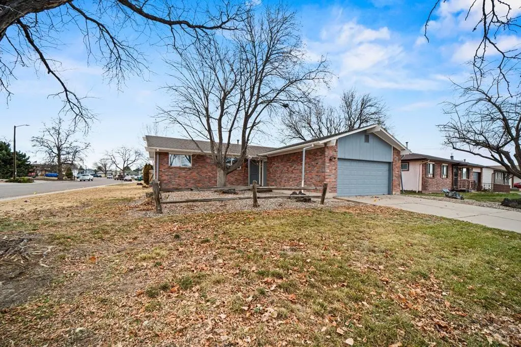 33 Regency Blvd, Pueblo, CO 81005 - Image #1