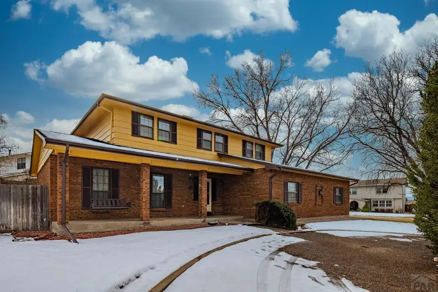 12 Queensbridge Dr, Pueblo, CO 81001 - #2