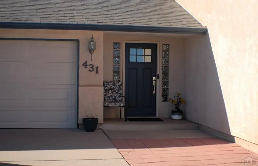 431 N Desert Cove Dr, Pueblo West, CO 81007 - Image #2