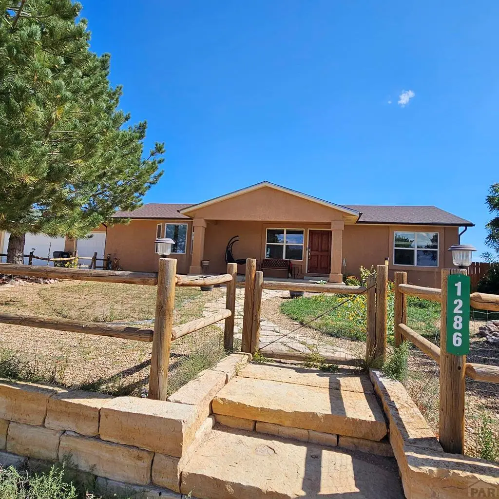1286 N Ladonia Dr, Pueblo, CO 81007 - Image #1